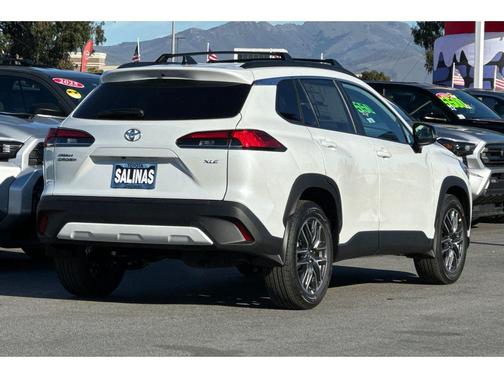 2026 Toyota Corolla Cross XLE