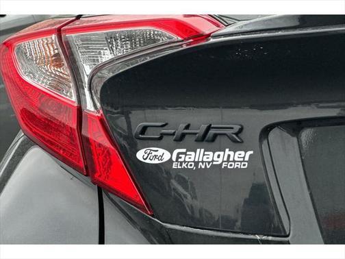 2021 Toyota C-HR XLE