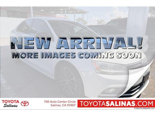 Pure White 2016 Volkswagen Jetta 1.8T Sport