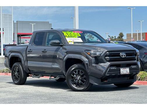 2024 Toyota Tacoma SR5