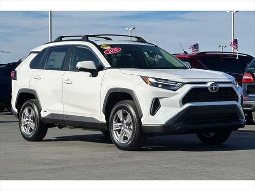 2025 Toyota RAV4 Hybrid LE