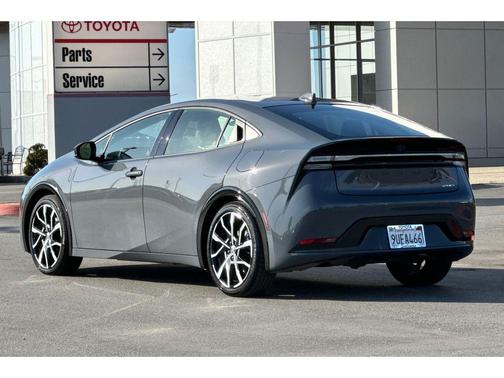 2025 Toyota Prius Plug-In Hybrid XSE