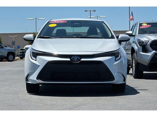 2024 Toyota Corolla Hybrid LE