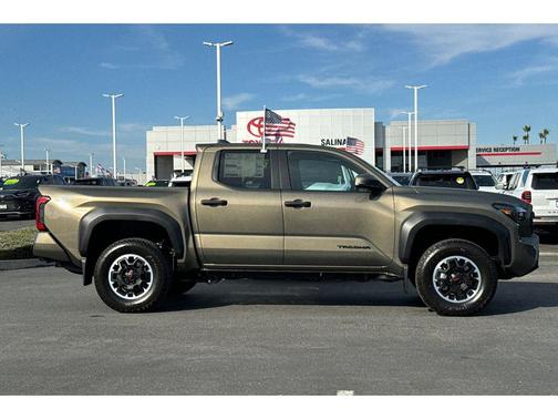 2025 Toyota Tacoma TRD Off Road
