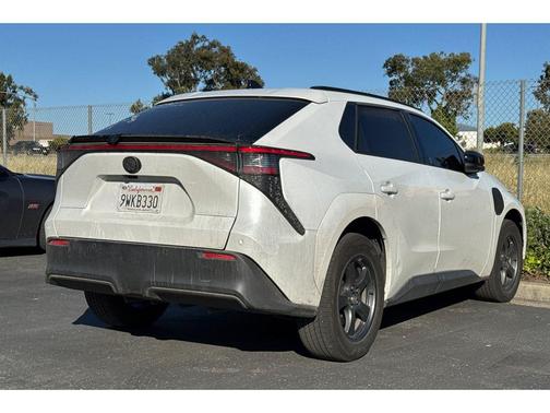 2026 Toyota bZ XLE Plus