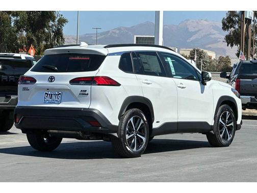 2024 Toyota Corolla Hybrid SE