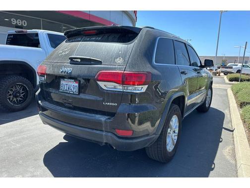 2021 Jeep Grand Cherokee Laredo