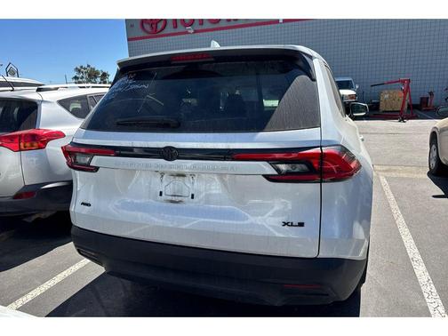 Wind Chill Pearl 2024 Toyota Grand Highlander XLE