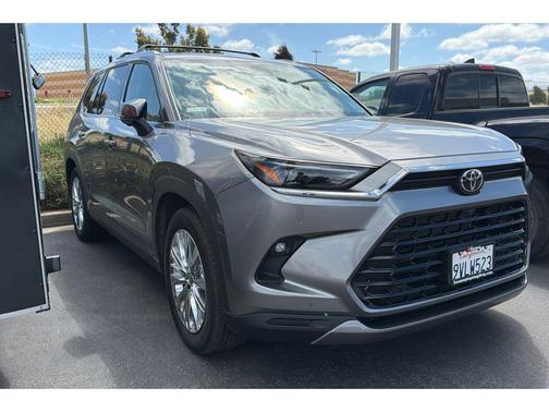 Heavy Metal 2025 Toyota Grand Highlander Platinum