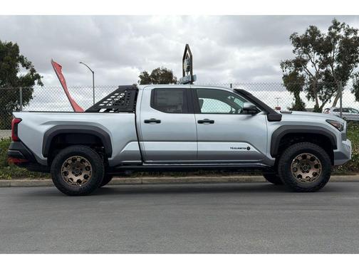 Celestial Silver Metallic 2026 Toyota Tacoma Hybrid Trailhunter