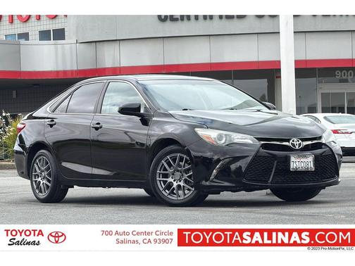 Midnight Black Metallic 2016 Toyota Camry SE