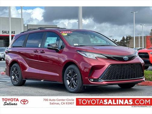 2025 Toyota Sienna XSE 7 Passenger
