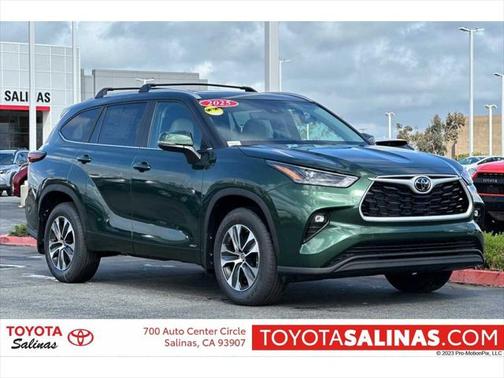 2025 Toyota Highlander Hybrid XLE