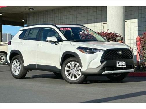 Wind Chill Pearl 2023 Toyota Corolla Cross LE