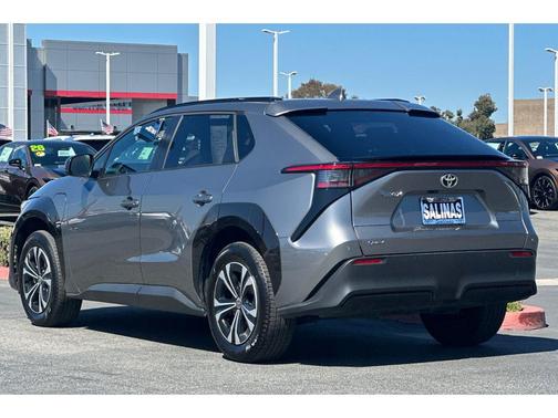 2024 Toyota bZ4X XLE