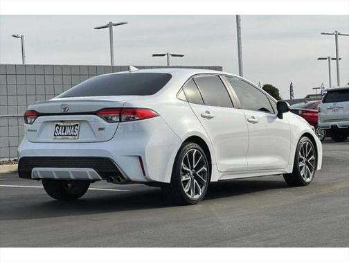 Super White 2021 Toyota Corolla SE