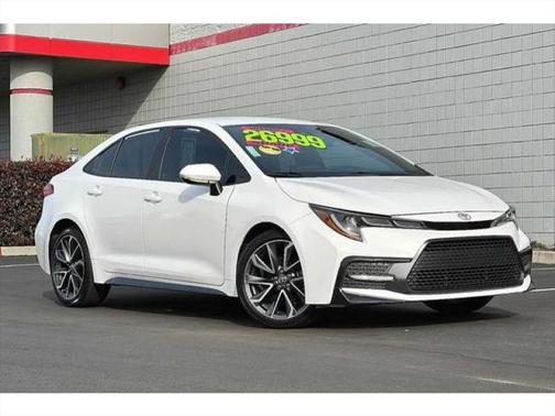 Super White 2021 Toyota Corolla SE