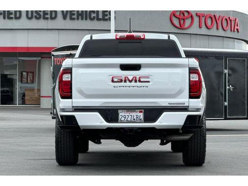 2024 GMC Canyon Elevation