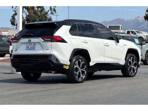 2022 Toyota RAV4 Prime XSE