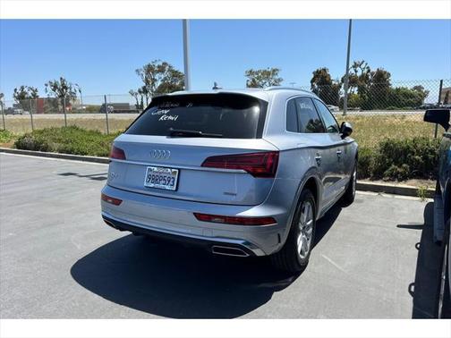 2022 Audi Q5 45 S line Premium