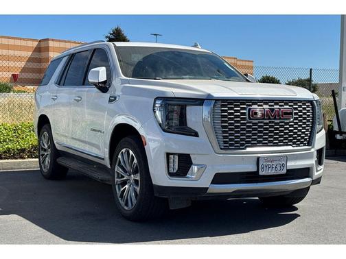 White Frost Tricoat 2021 GMC Yukon Denali