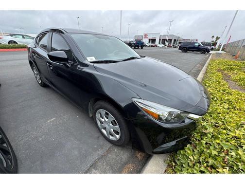 2017 Mazda Mazda3 Sport