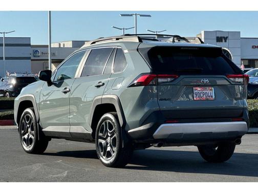 2022 Toyota RAV4 Adventure