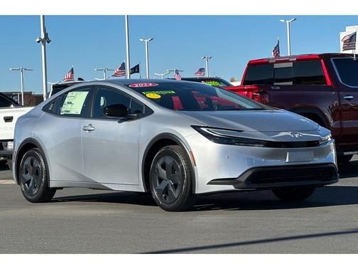 2024 Toyota Prius LE