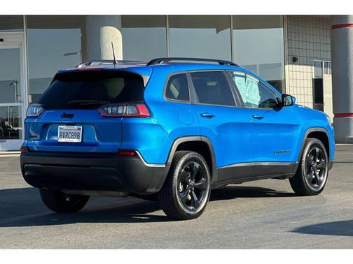 2021 Jeep Cherokee Altitude