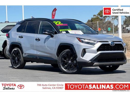2022 Toyota RAV4 Hybrid SE