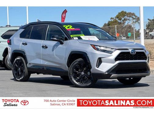2022 Toyota RAV4 Hybrid SE