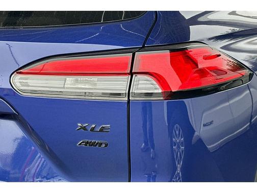 Blue Crush Metallic 2024 Toyota Corolla Cross XLE