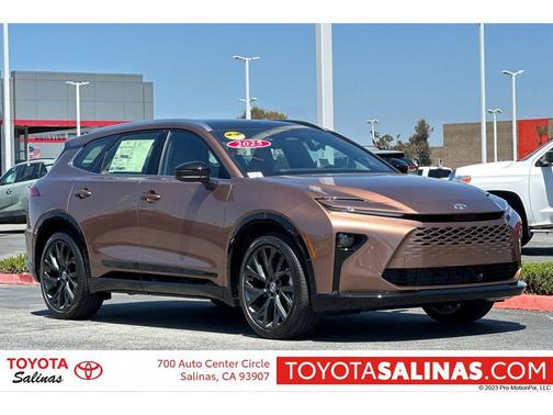 2025 Toyota Crown Signia Limited