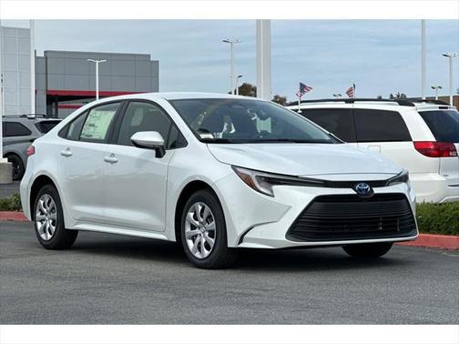 2025 Toyota Corolla Hybrid LE