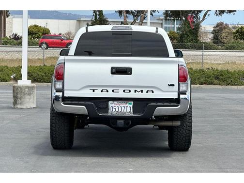 Ice Cap 2023 Toyota Tacoma TRD Off Road