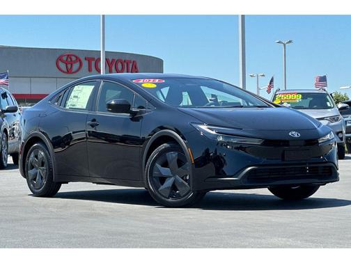 2024 Toyota Prius LE