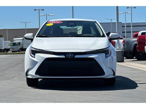 2024 Toyota Corolla Hybrid LE