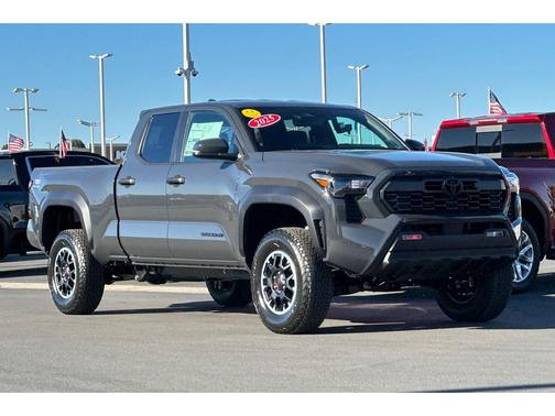 2025 Toyota Tacoma TRD Off Road