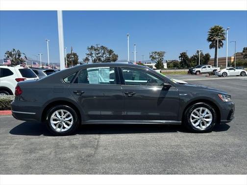 2018 Volkswagen Passat 2.0T S
