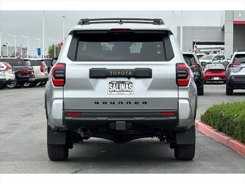 2025 Toyota 4Runner SR5