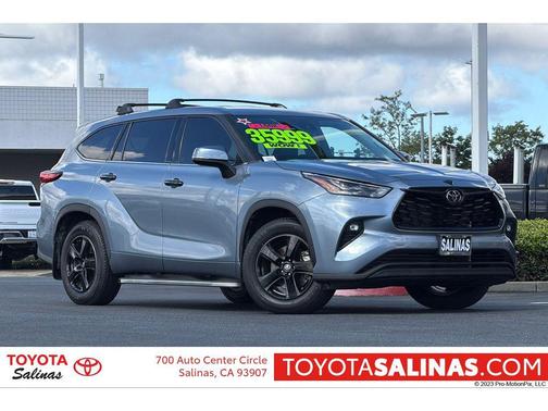 2022 Toyota Highlander LE