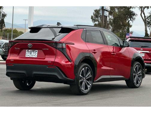 2025 Toyota bZ4X Limited