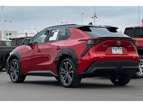 2025 Toyota bZ4X Limited