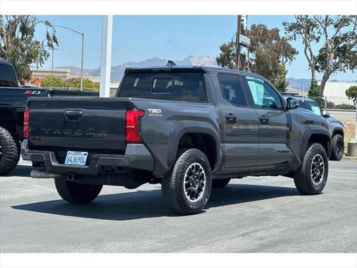 2025 Toyota Tacoma TRD Off Road
