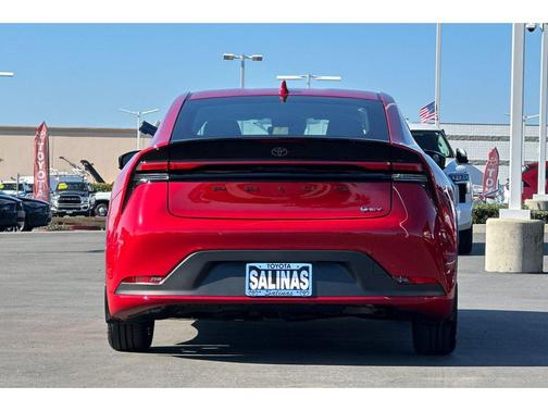 2024 Toyota Prius LE