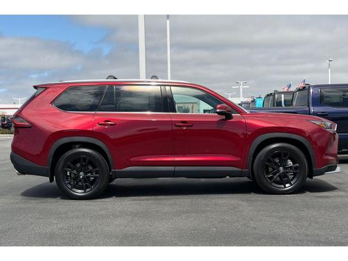 Ruby Flare Pearl 2026 Toyota Grand Highlander Hybrid Platinum MAX