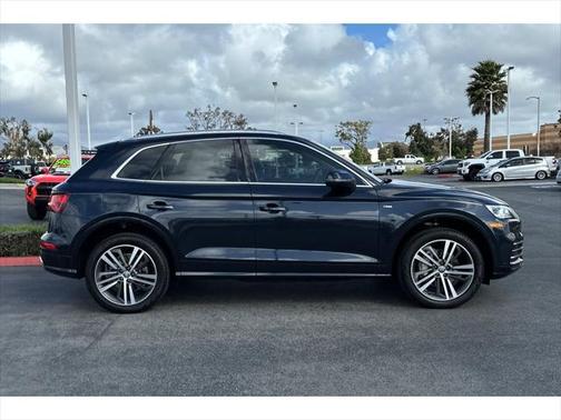 2020 Audi Q5 Premium Plus 55 TFSI e quattro S tronic