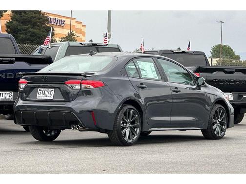 Underground/Midnight Black Metallic 2026 Toyota Corolla SE