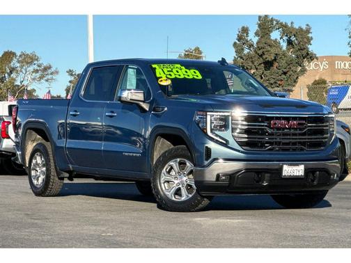 2024 GMC Sierra 1500 SLT