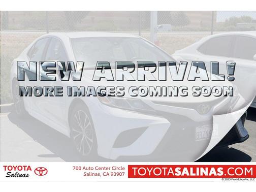 Super White 2020 Toyota Camry SE
